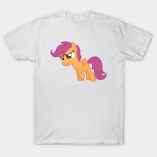 Scootaloo watching Apple Bloom 2 T-Shirt